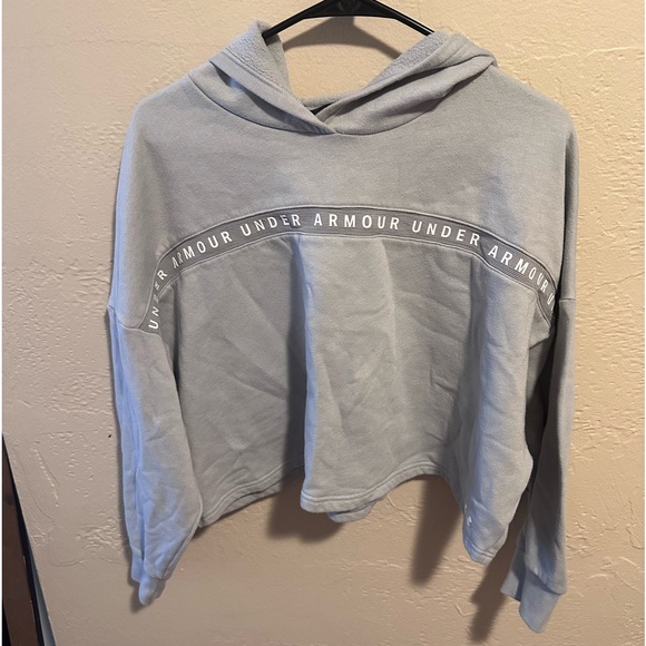 Hooded Under Armour Sweatshirt - Picture 1 of 1